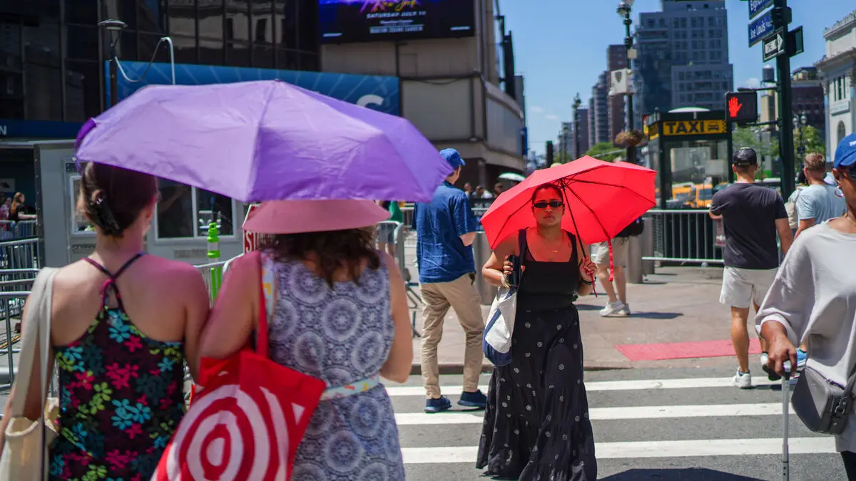 Extreme heat threatens U.S. 250th anniversary celebrations across the East and Midwest