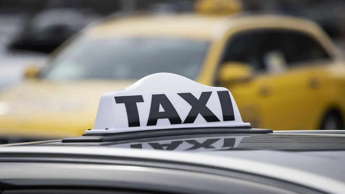 Taxi driver suspected of raping passenger