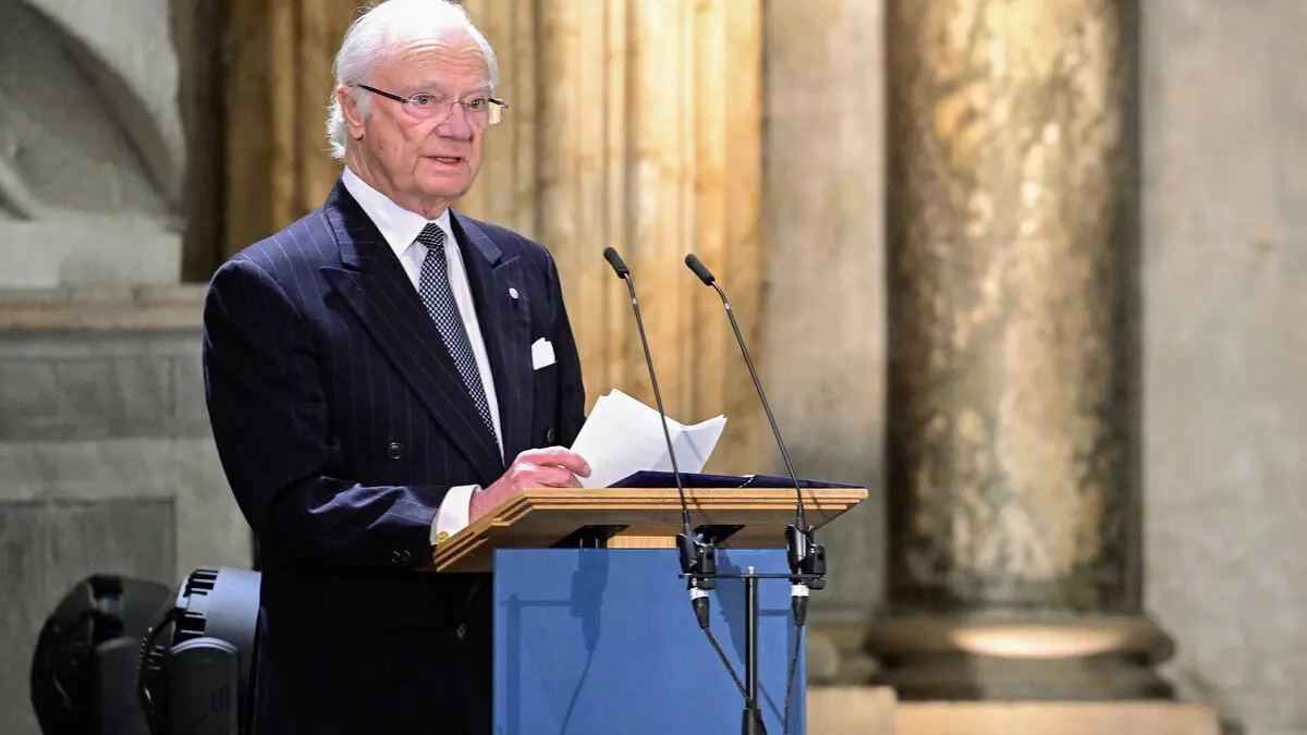 King Carl Gustaf talks about memories on the radio on his 80th birthday