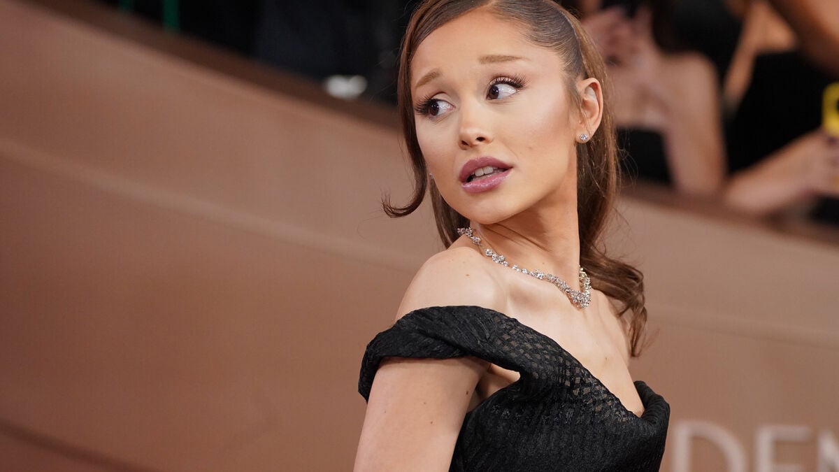Ariana Grande emotional as she says goodbye at final concert before break