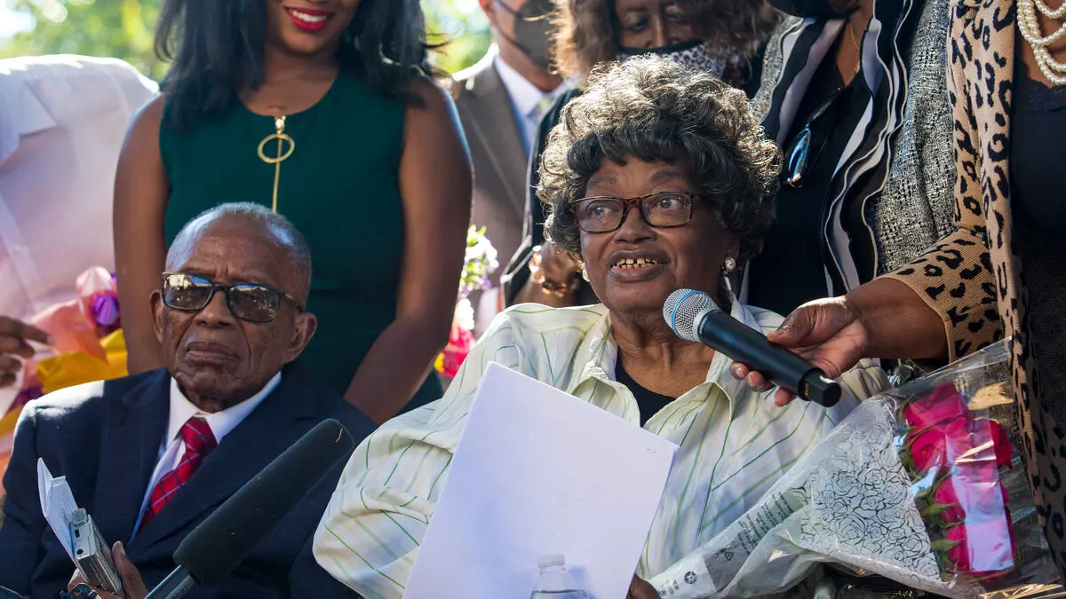 Civil rights activist Claudette Colvin has died at 86
