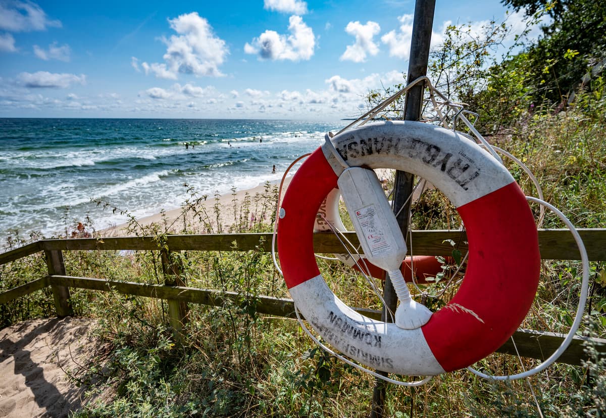 Prevent Drownings During Heatwaves with Safety Measures