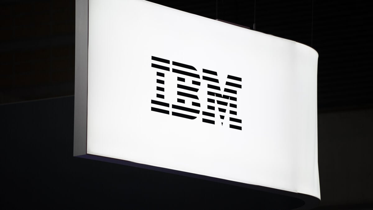IBM is doing better than expected, but the stock is falling