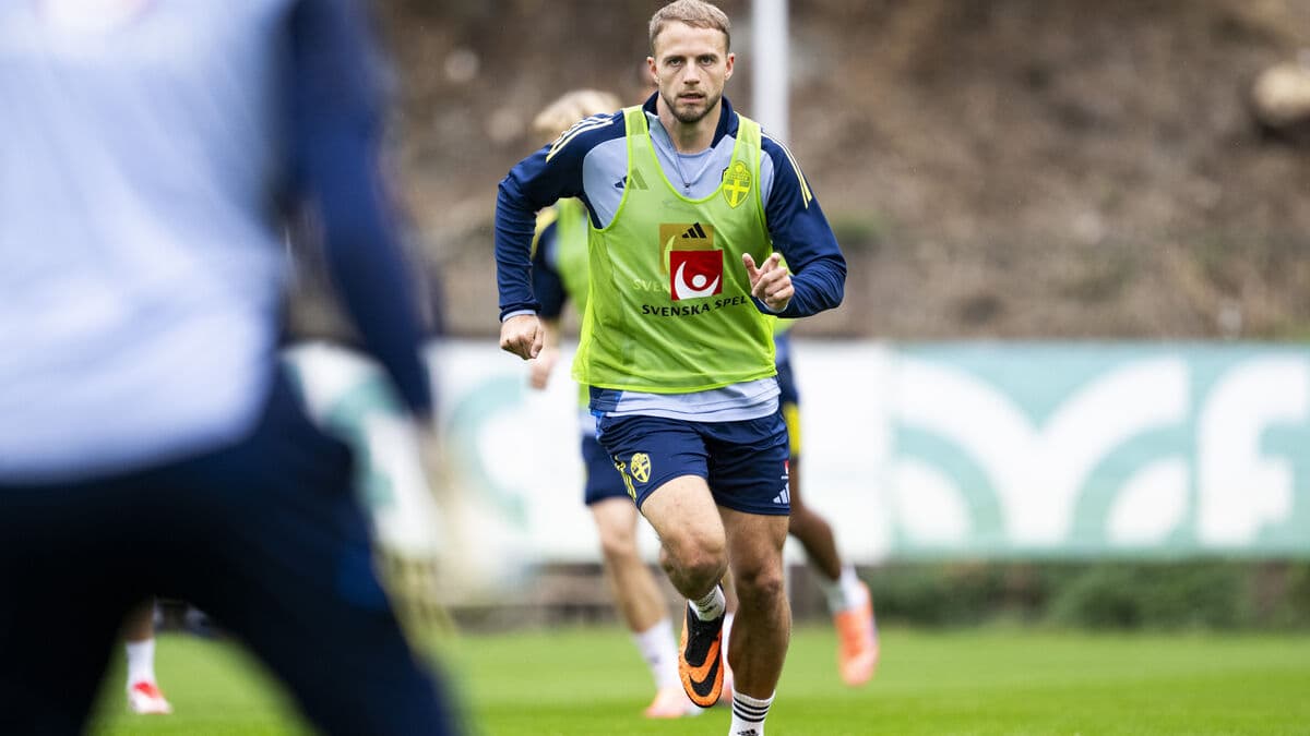 Debutant Lundgren: "There have been many impressions"