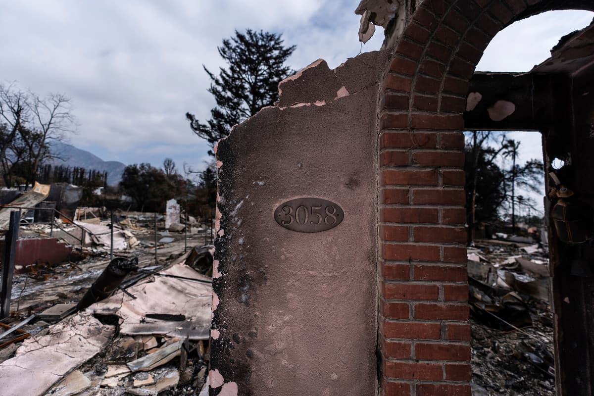 California Wildfires Claim 30 Lives as Recovery Efforts Continue