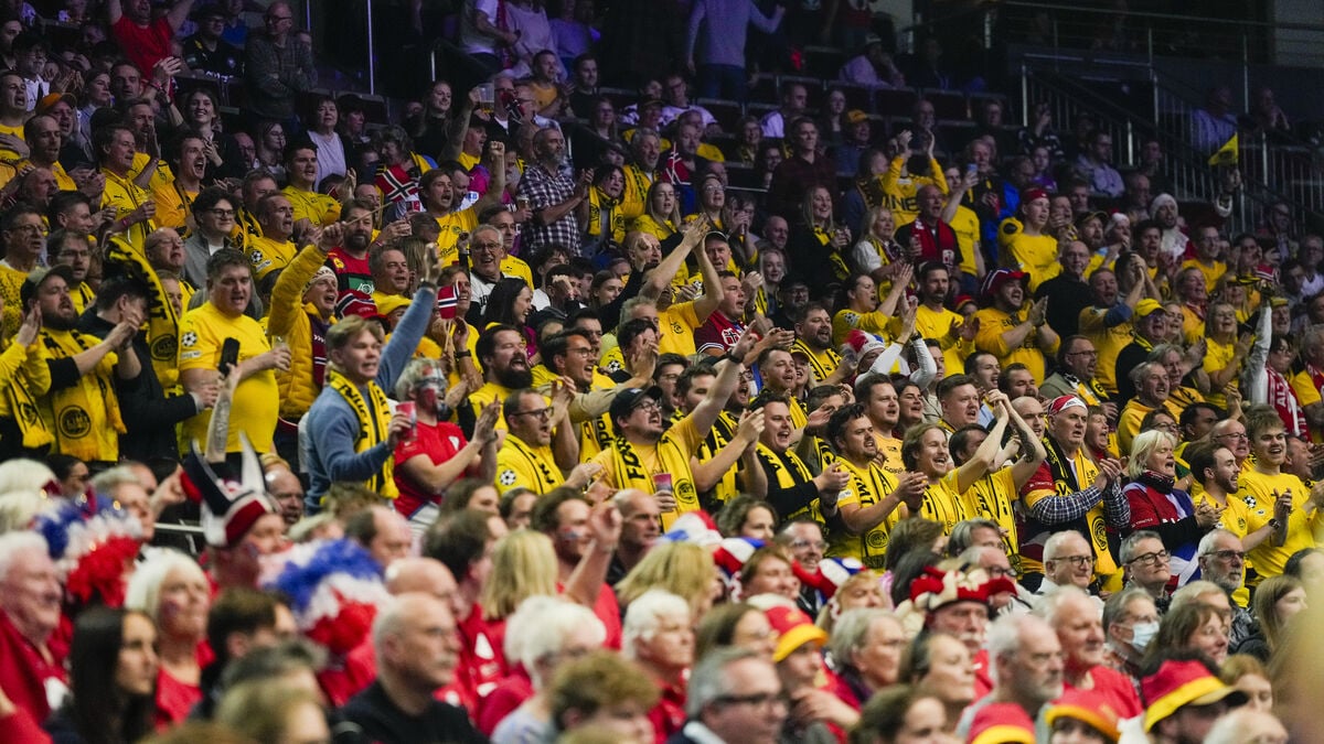“It's fun when football fans watch handball”