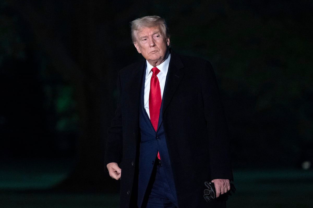 Trump Intensifies Criticism of Fed's Powell, Demands Rate Cut