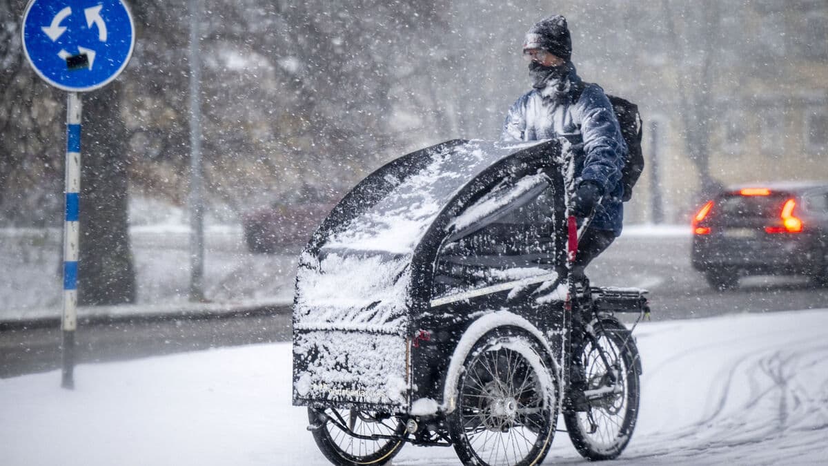 SMHI issues orange warning for heavy snowfall in Skåne