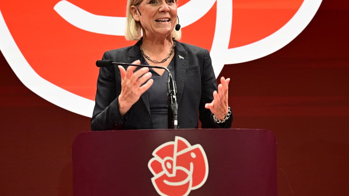 SVT forecast shows opposition widening lead in Riksdag seat count