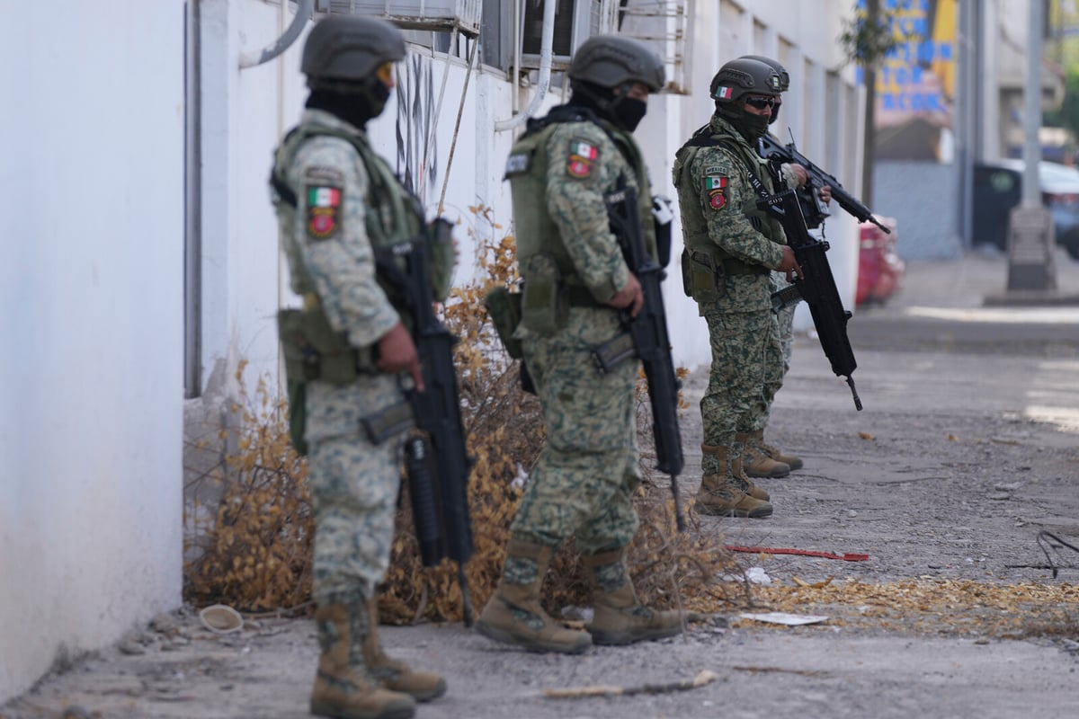 Severed Heads Discovered on Highway in Central Mexico