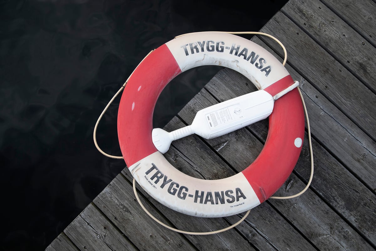 Person Hospitalized After Drowning Alarm Near Norrtälje Lake