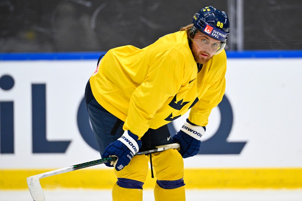 Sweden Faces USA in World Championship Semifinal with Unchanged Lineup