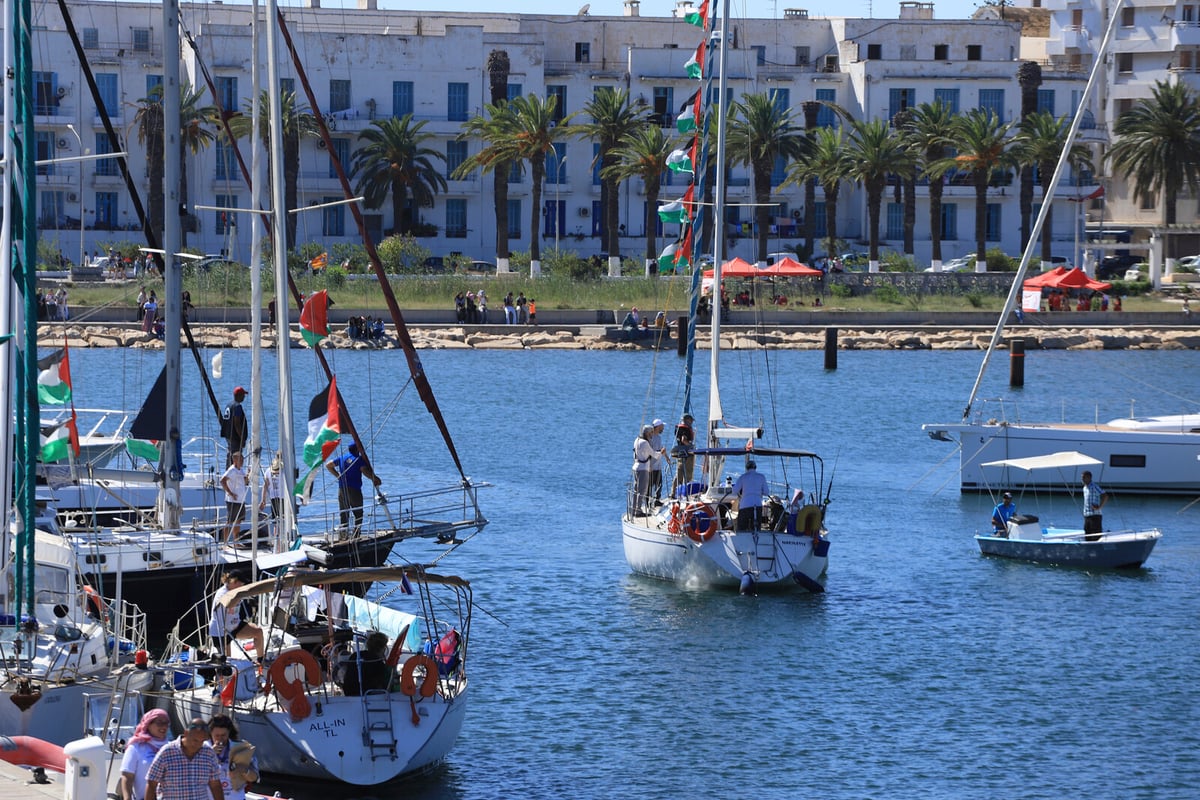 Israel Vows to Enforce Gaza Blockade Against Incoming Ship Convoy