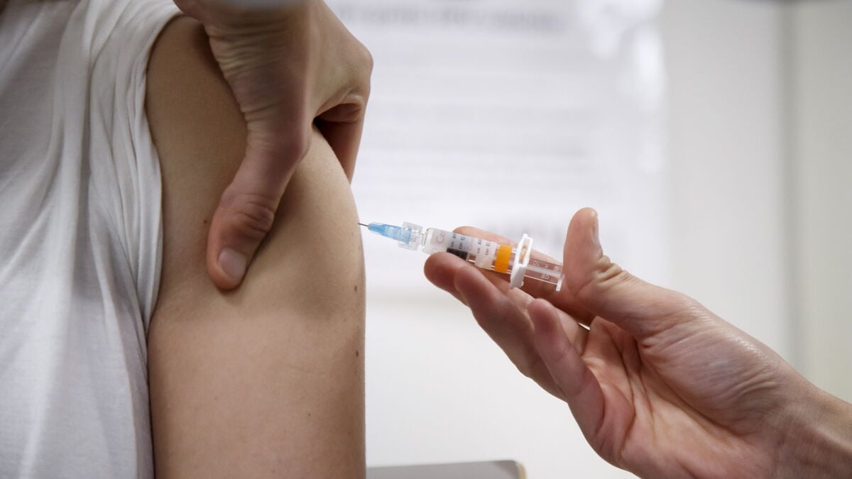 HPV vaccine offered in schools also protects unvaccinated people