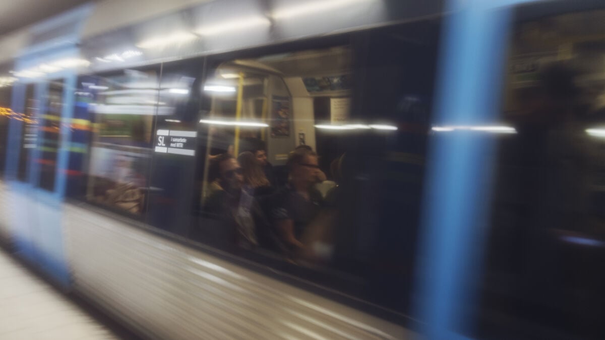 Stockholm metro expansion delayed again and costs rise to SEK 99.8 billion