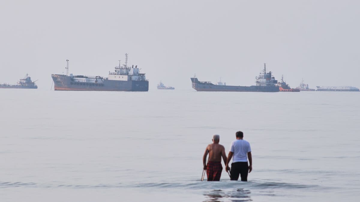 Iran exported 70 million barrels of oil during brief ceasefire, report says