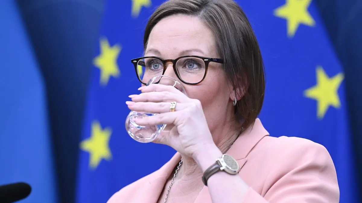 Sweden temporarily moves embassy staff from Iran to Azerbaijan