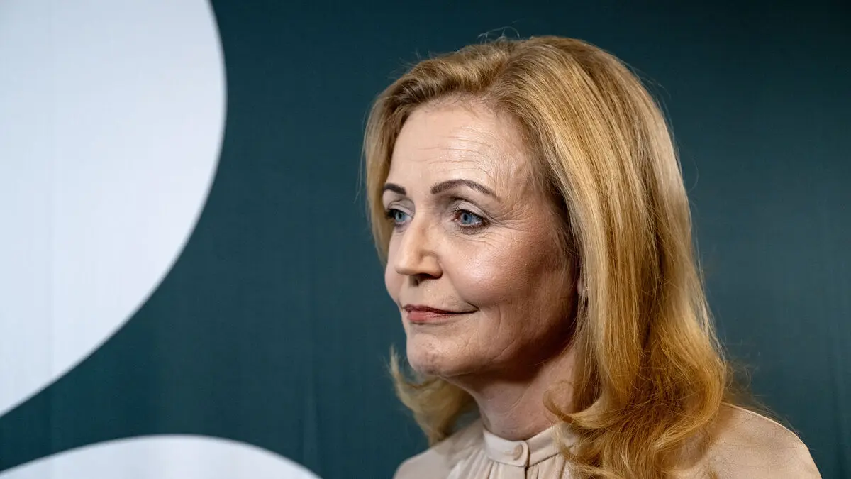 C backs down on individual parental insurance