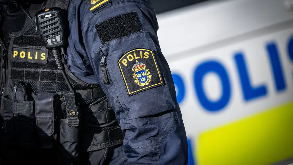 Off-duty police officer convicted of assaulting teenage boy