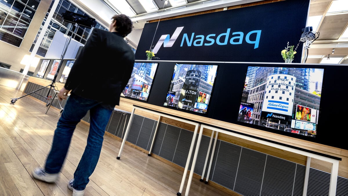 AI concerns and war fears sent the stock market crashing