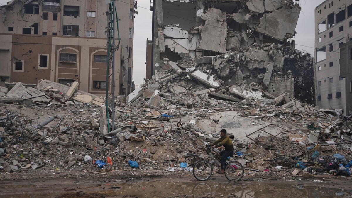At least 13 killed, including five children, in Israeli airstrikes in Gaza