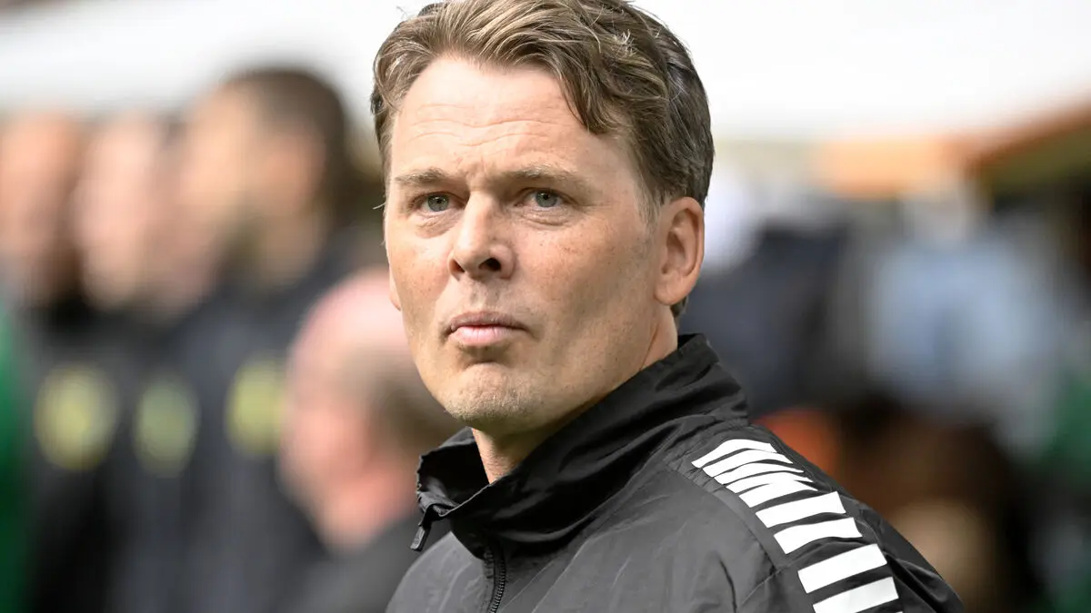 Fredrik Holmberg extends contract with Gais until 2029