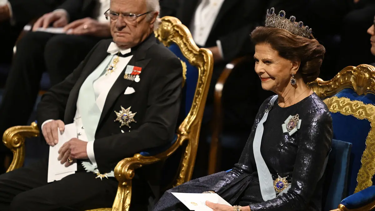 They attend the Nobel – the princess at home with the children