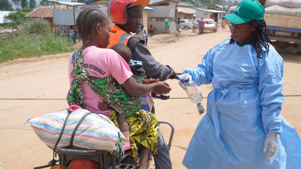 Ebola Outbreak in Congo-Kinshasa Tops 10,000 Confirmed Cases, Nearly Half Have Died
