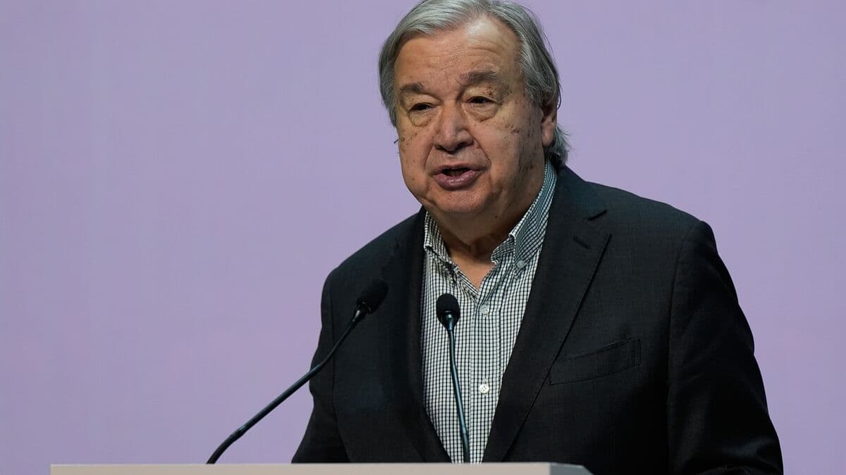 UN chief warns: Don't "destabilize" Venezuela
