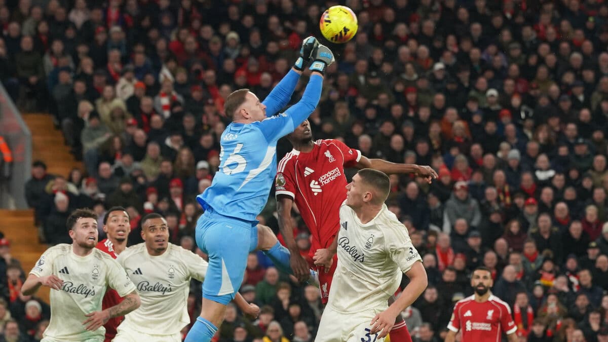 Isak's nightmare in the comeback – goalless in a big loss