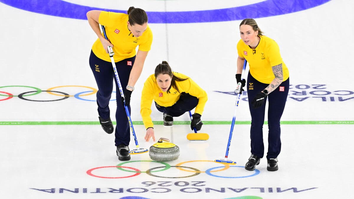 Strong Olympic debut by the women's curling team, super pleased