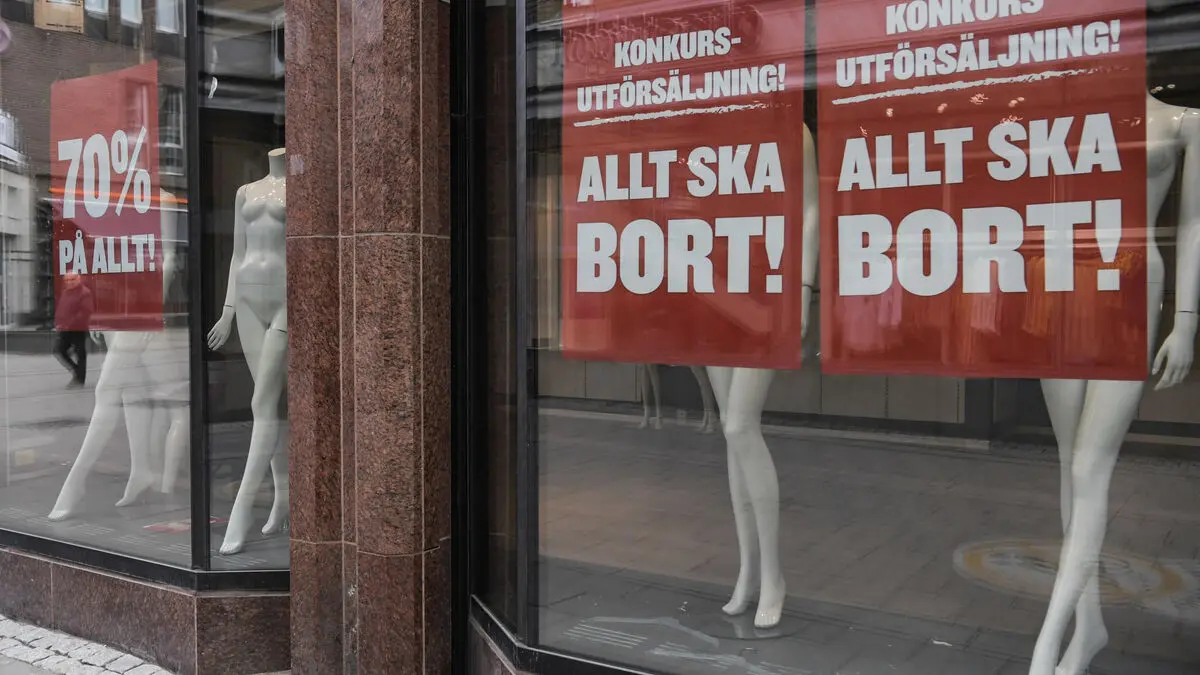 Brighter job signs, fewer layoffs