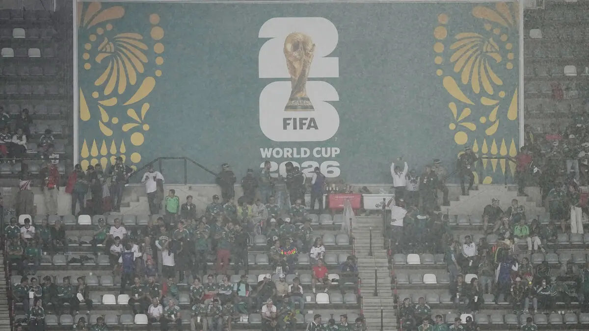 World Cup round of 16 between Mexico and England moved forward by an hour after stormy weather