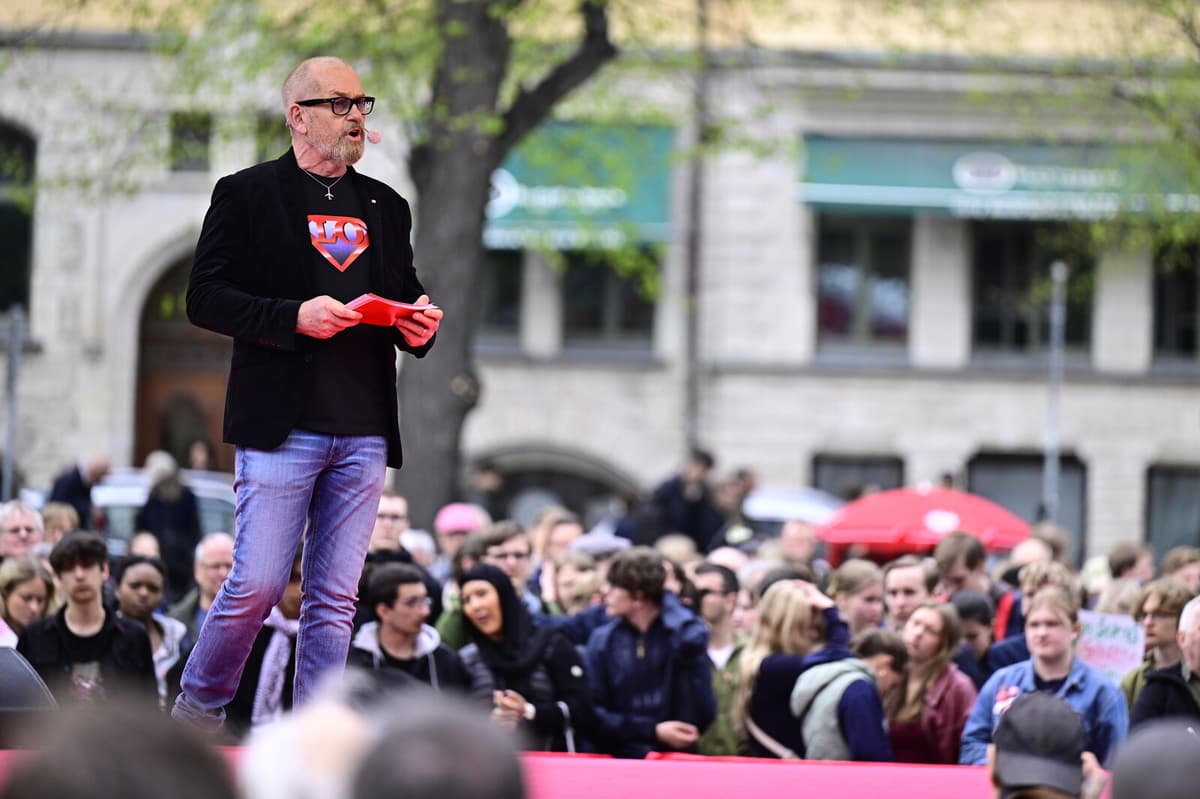 Trade Union Federation Urges Action on Unemployment and Labor Immigration