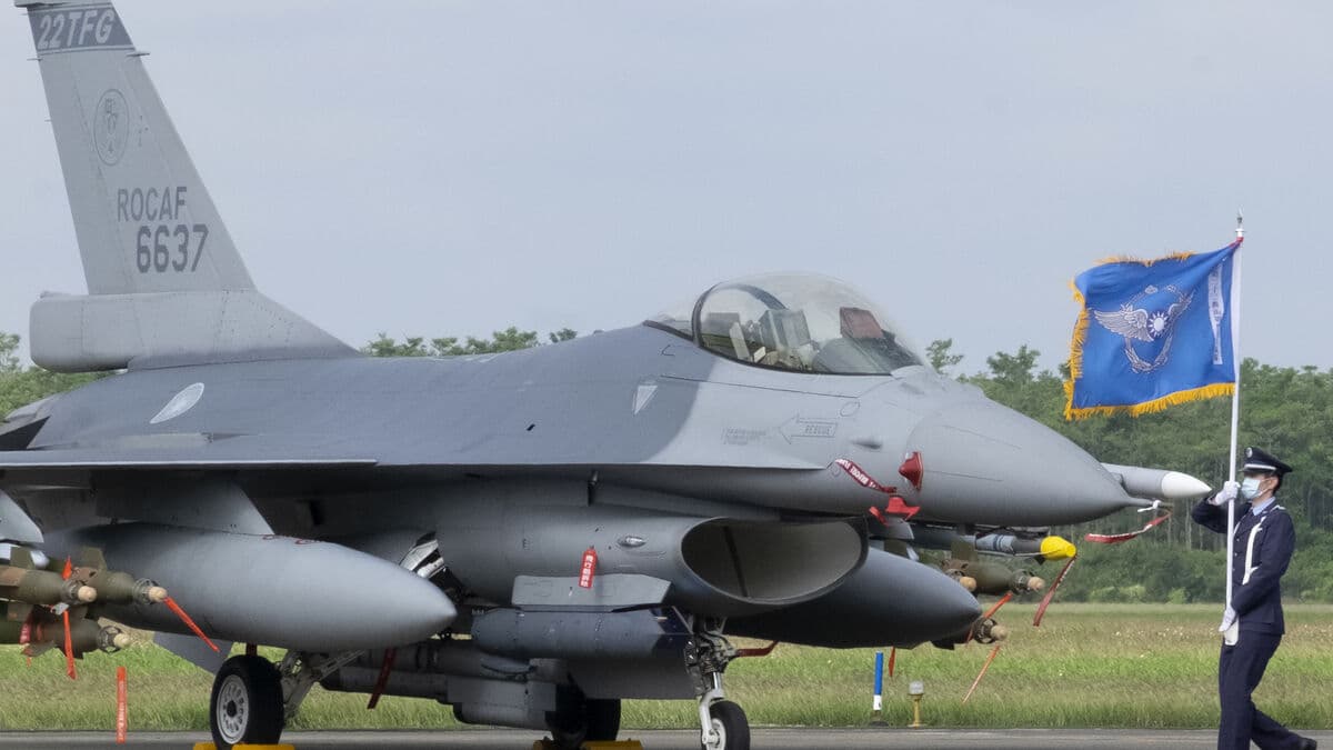 Green light for more weapons to Taiwan