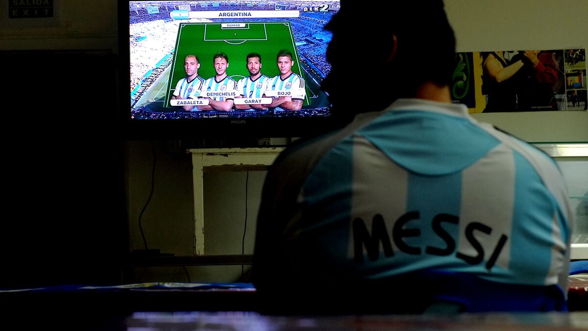 Dream job: Watch every World Cup match, get half a million kronor