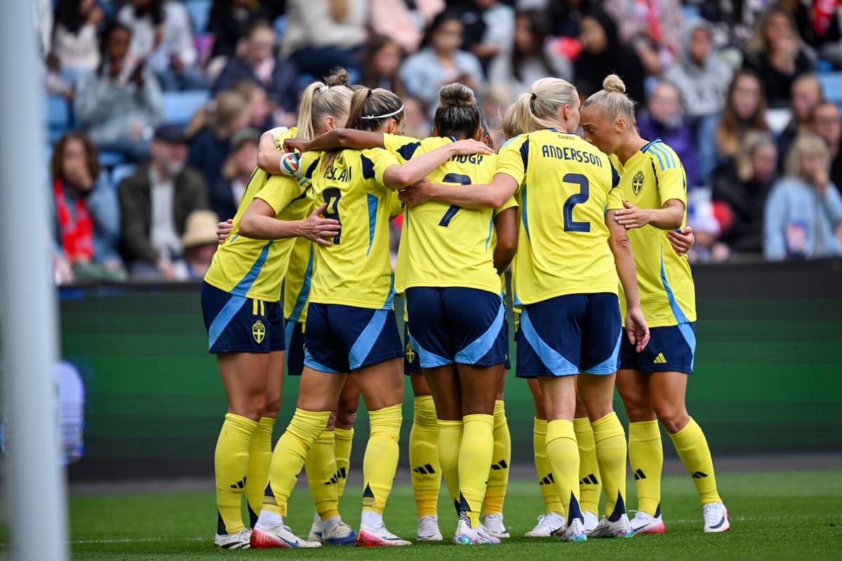 Blackstenius Leads Sweden to Victory in European Championship Warm-Up