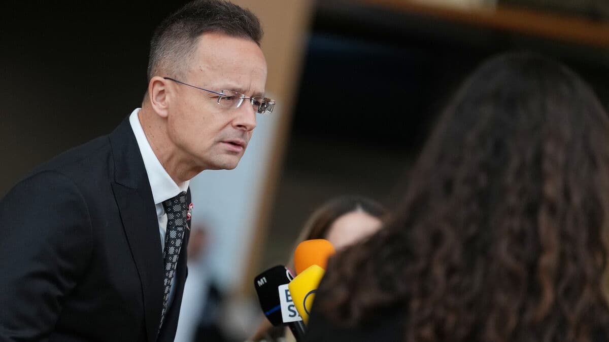 EU wants explanation from Hungary on Russian contacts