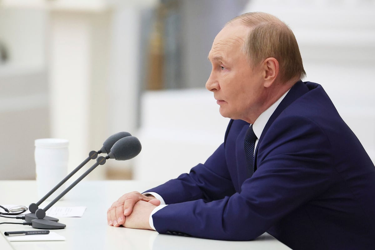 Putin Seeks New Nuclear Weapons Agreement at US-Russia Summit