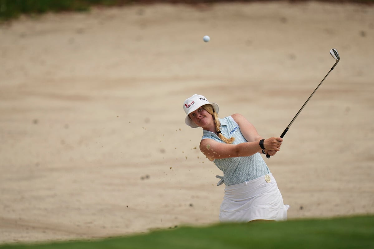 Lindblad Faces Storm-Interrupted Start at Chevron Championship