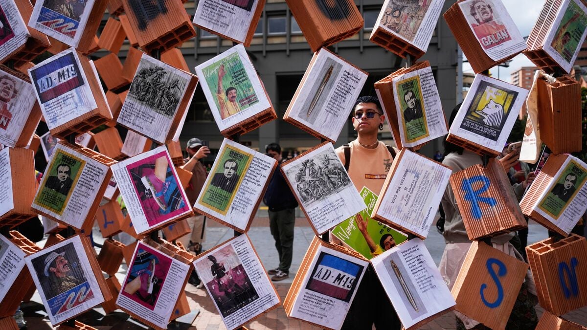 Colombian President Removes Museum Exhibits in Cultural “Counter-Revolution”