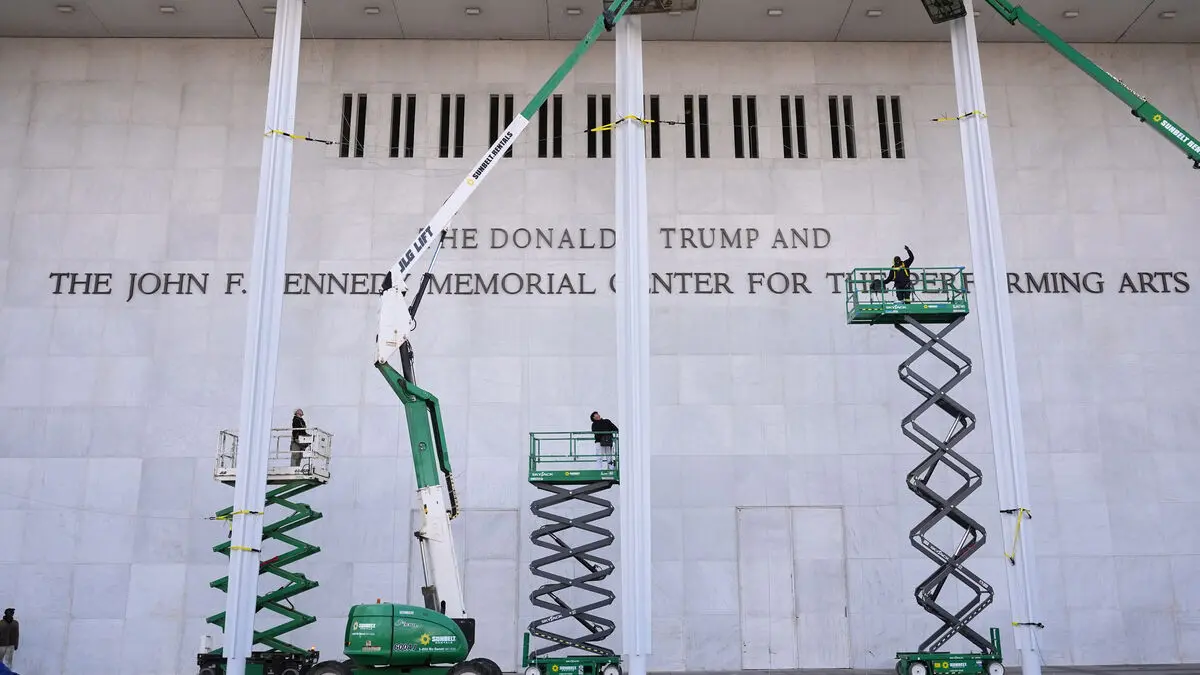 Kennedy Center to close for two years for renovation