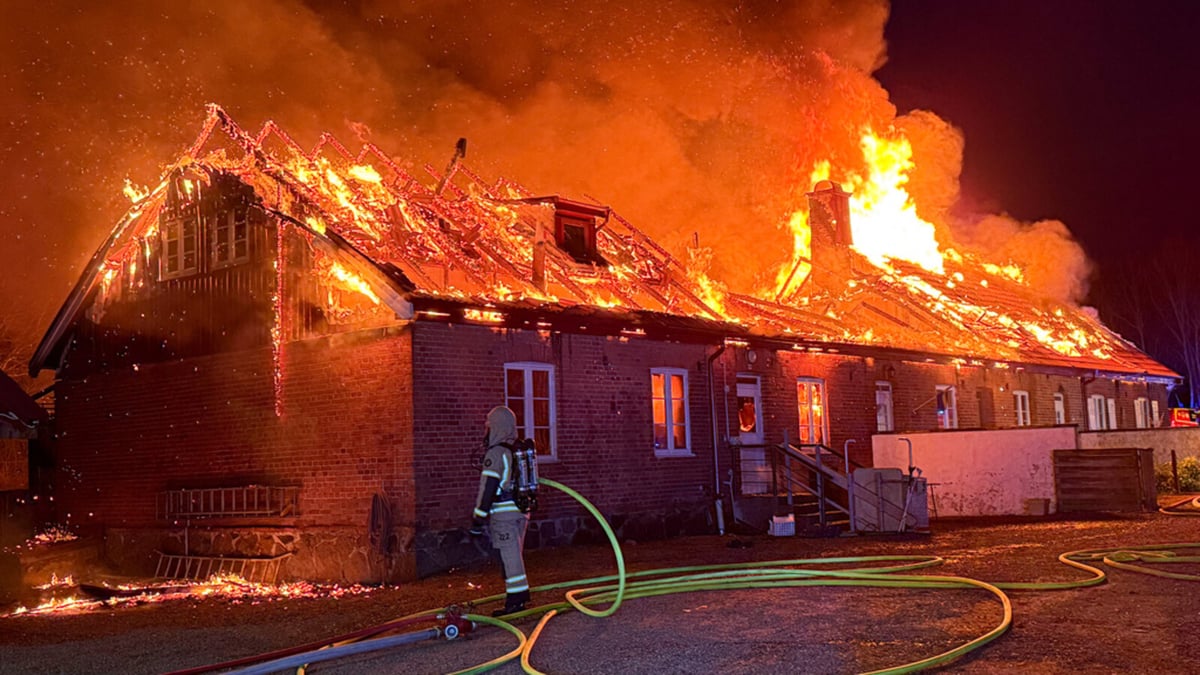 Row House in Svedala Destroyed by Fire; Arson Suspected
