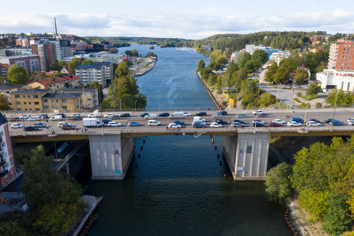 Plan for Tunnel Under Södertälje Canal Gains Support from Major Employers