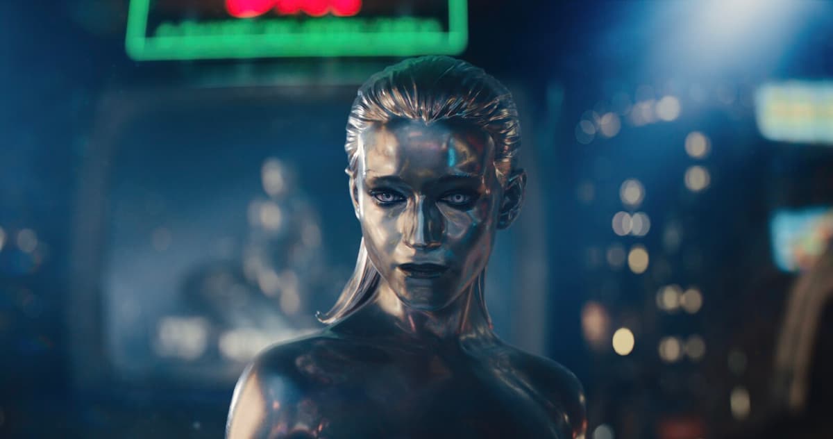 Julia Garner Debuts as First Female Silver Surfer in Marvel's New Film