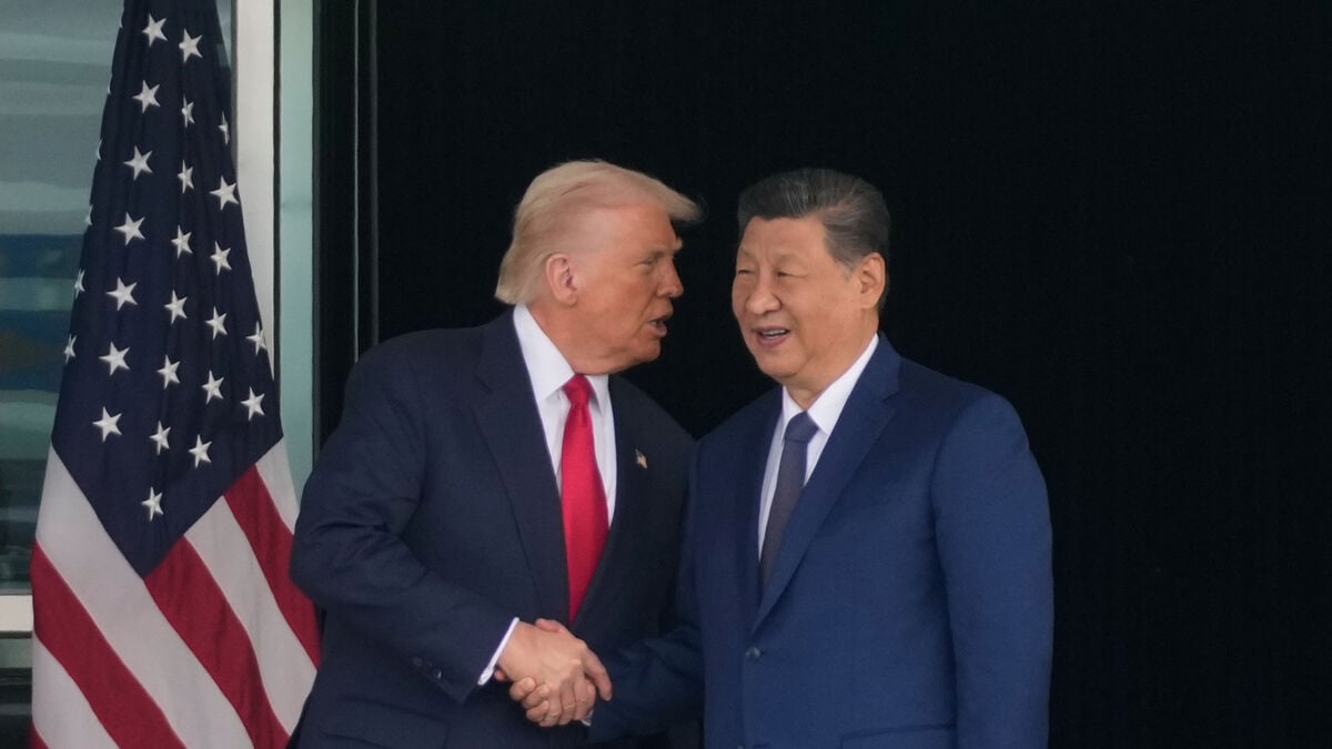 China pauses US tariff hike