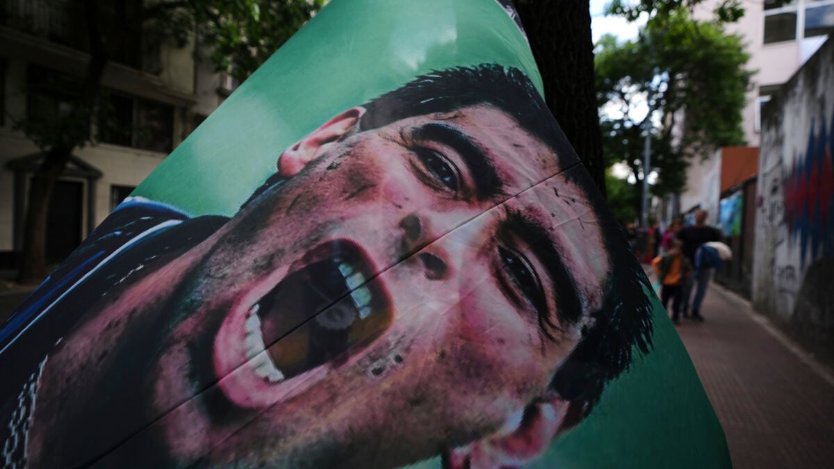 Swiss insurer confirms kidney samples belonged to Maradona’s father, not Diego Maradona