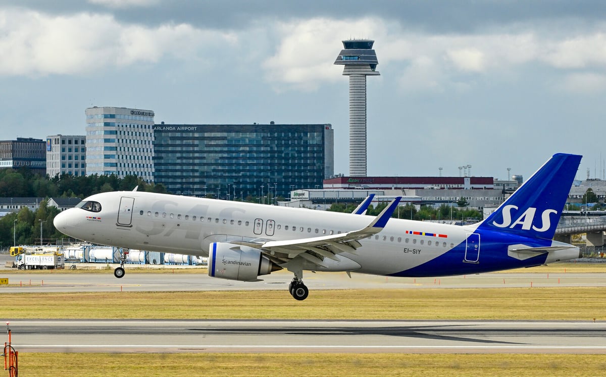 Aviation Industry Faces Potential Strike and Blockade Amid Negotiations
