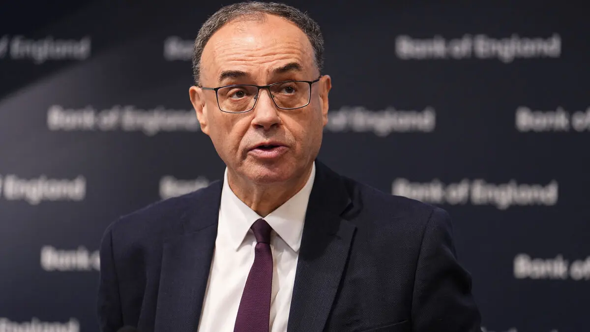 British policy rate unchanged – four against