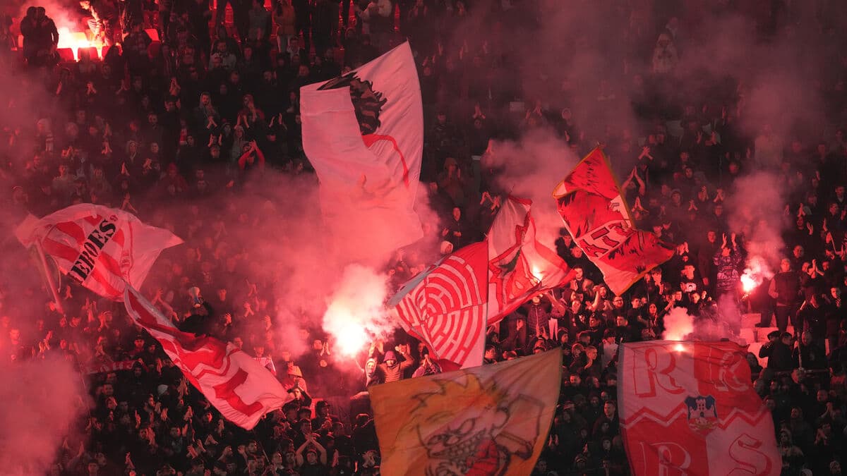 Red Star Belgrade fined after fans honored Ratko Mladic with chants and banner